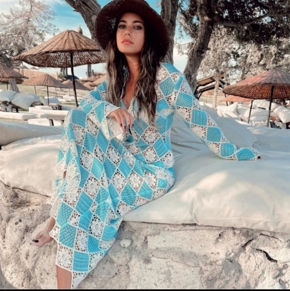 Zara Dresses & Skirts - Zara Crochet midi dress